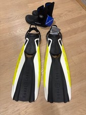 Aqua Lung Phazer Fins Size L  Size 11 5mm Dive Booties Brand New Set w/ Tags