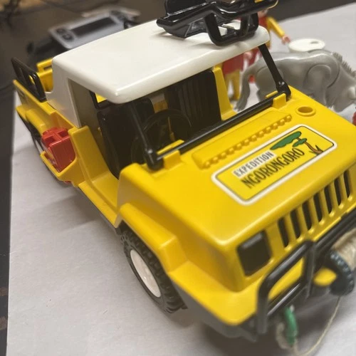 RETIRED Vintage Playmobil 3528 Off Road Jeep Safari Ngorongoro African Hunter