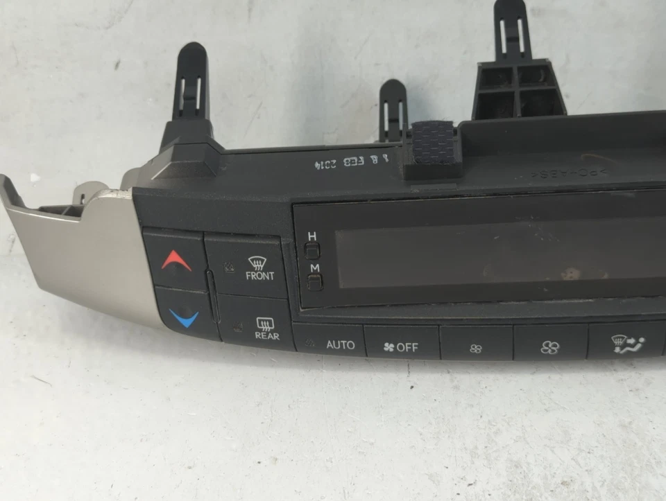 2014-2017 Lexus Ct200h Ac Heater Climate Control 55900-76100 AWVL7 - Image 3 of 4