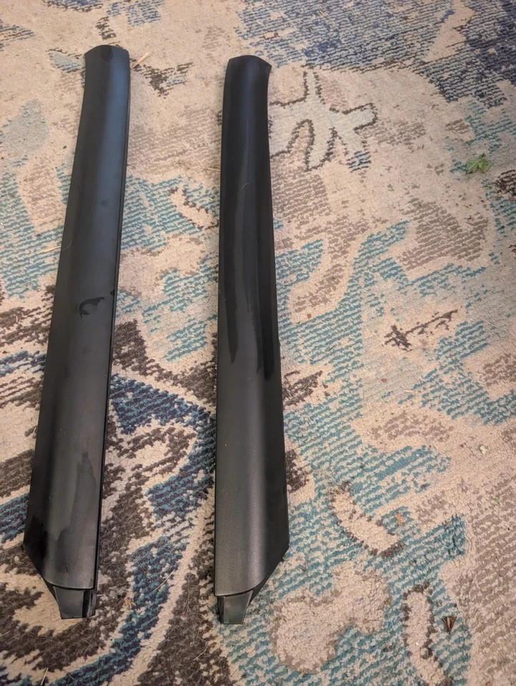 Juego de parabrisas izquierdo + derecho Honda Element 2003-2011 cubierta de moldura de pilar OEM Foto 2 de 4