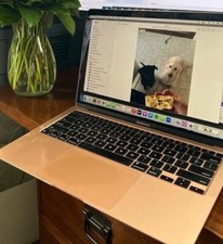 Apple MacBook Air 13 in 2020 Gold/Apple M1 3.2 GHz, 256 GB 8 Apple MacBook Air 13 in 2020 Gold/Apple M1 3.2 GHz, 256 GB 8