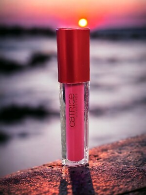 Catrice Heart Affair Lippenstift Matt Farbe C02 Married?! Fuchsia Lippen Herz