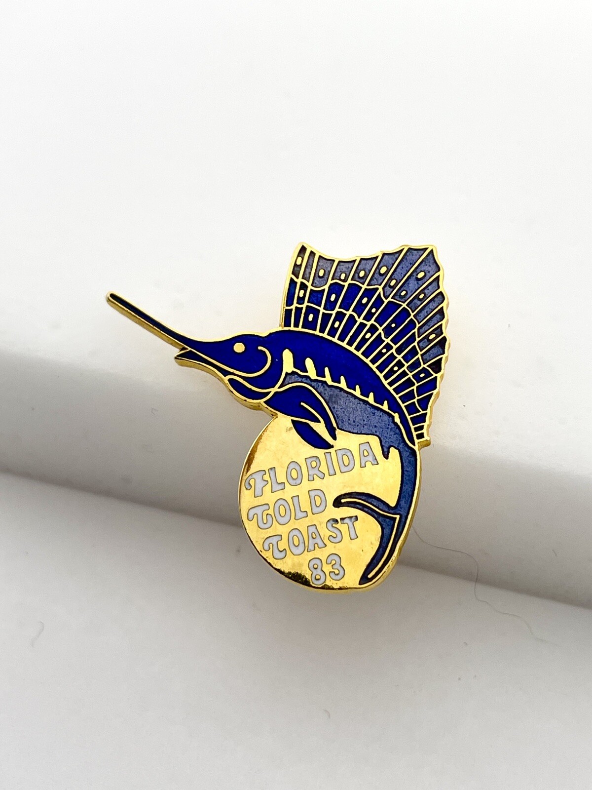 Florida Gold Coast Pin VTG 1983 Metal Pinback Swordfish Blue Gold Hat Cap Ocean