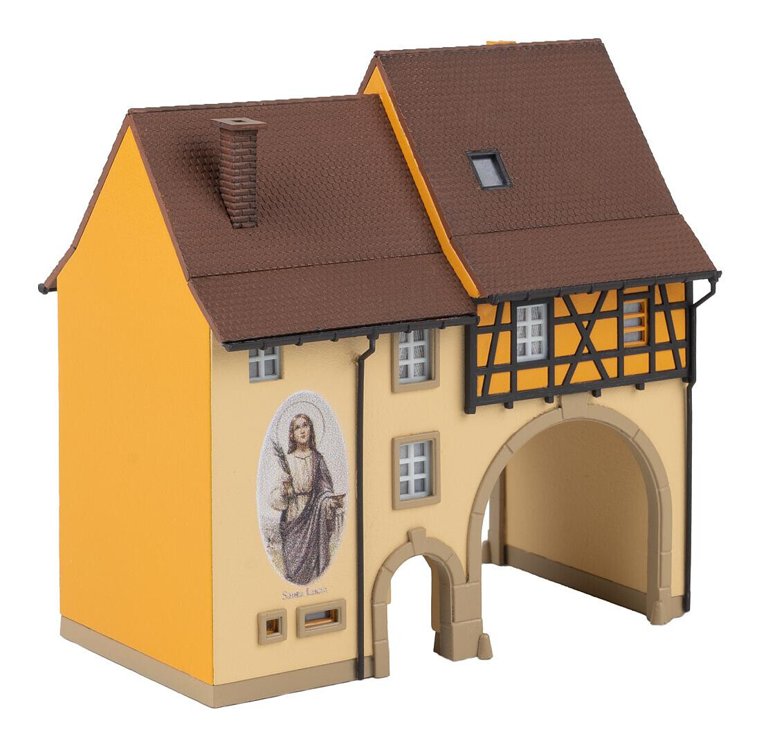 旧市街ウォールセット(Faller N 232355) Faller 232167 N Scale 1:160 Kit of a Maximilianstraße Old