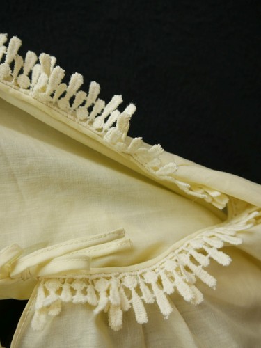 Gr.48 Dirndlbluse süße Bluse für Dirndl Baumwollmischung mit Spitze B9257 - Bild 4 von 4