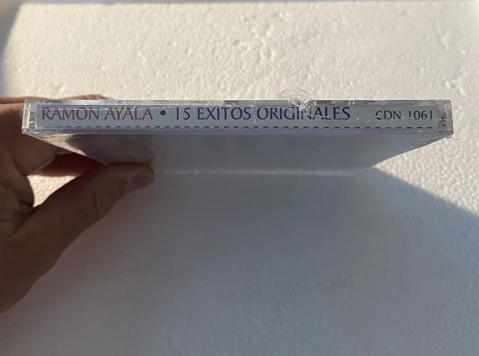 RAMON AYALA 15 Exitos Originales CD-1999 Roysales Inc New Sealed Free Shipping. - Imagem 3 de 4