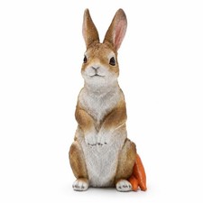 Kaninchenfigur mit Karotte fr&uuml;hlingshaft Osterhasenfigur s&uuml;&szlig; f&uuml;r Ostern, Garten