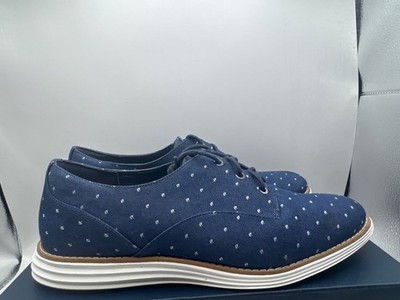 Cole Haan Women's ØriginalGrand Plain Oxfords featuring a navy chambray upper wi