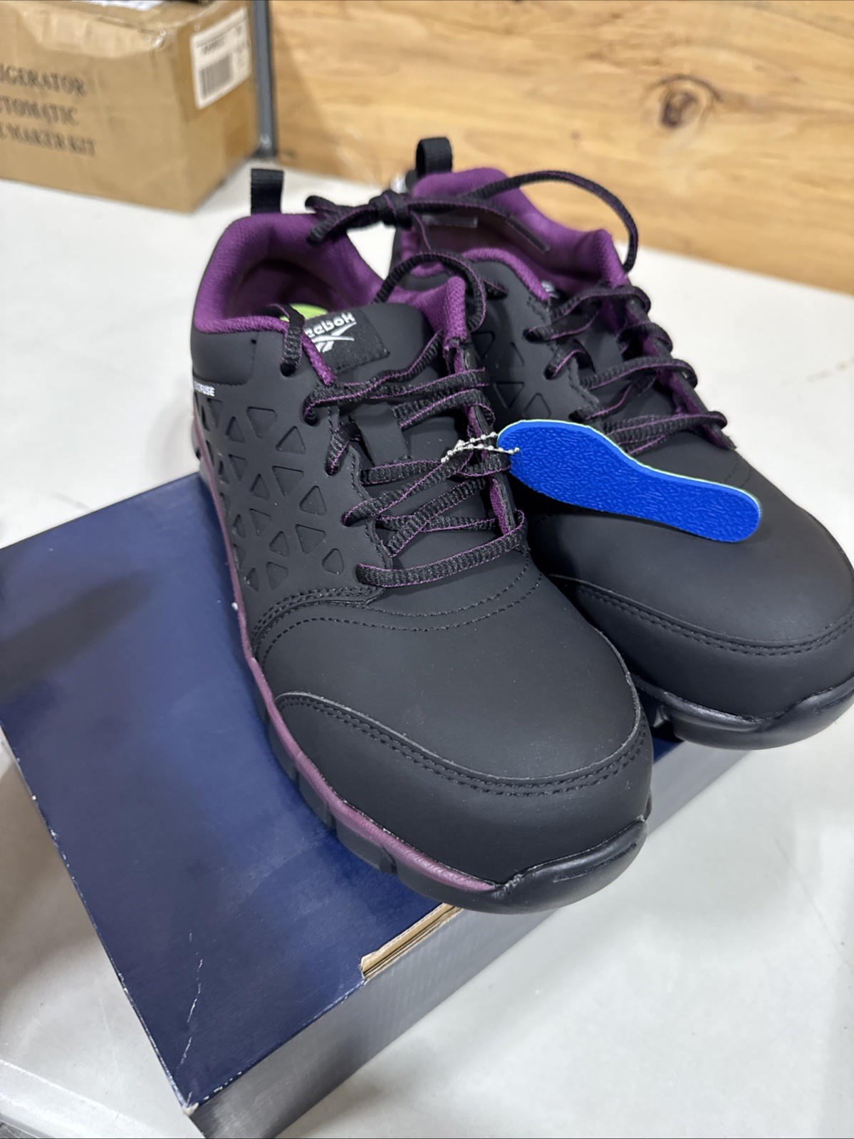 Womens Reebok Sublite Cushion Work Shoes Size 8 F4 U thumbnail 3