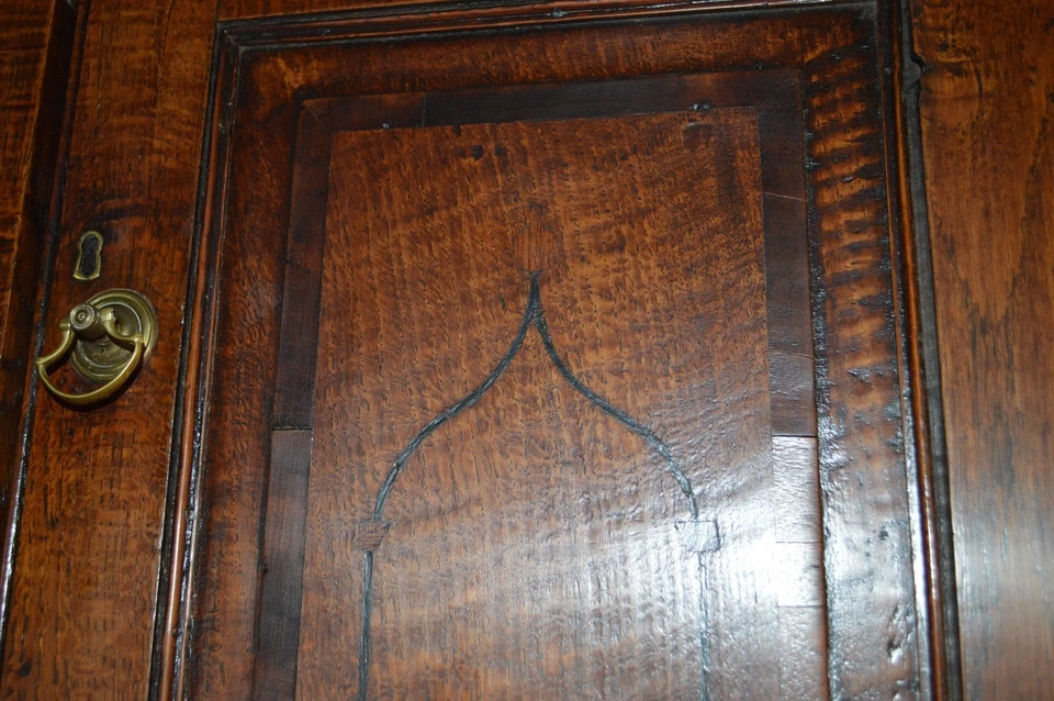 Corner cupboard C. 1770 English Oak - Image 2 of 4