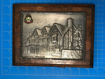 Vintage Shakespeare Birthplace Stratford Upon Avon Metal plaque Hamnet Souvenir