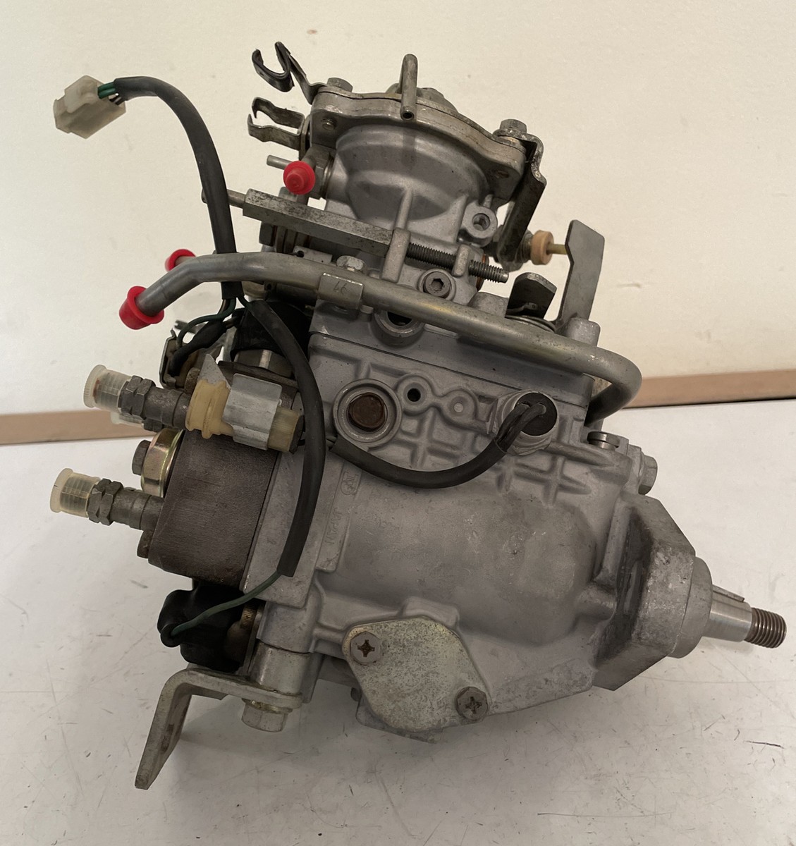 GENUINE DENSO HEAVY DUTY DIESEL FUEL INJECTION PUMP 096000