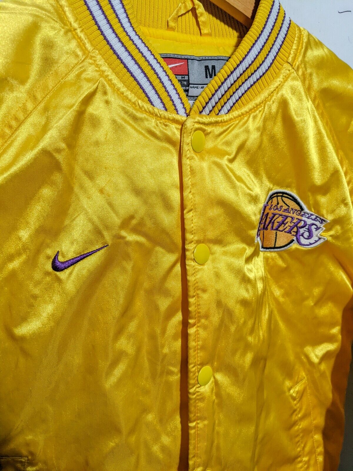 VTG YOUTH Nike Los Angeles LA Lakers Sz M (12-14) Satin Bomber Jacket  Vintage | eBay