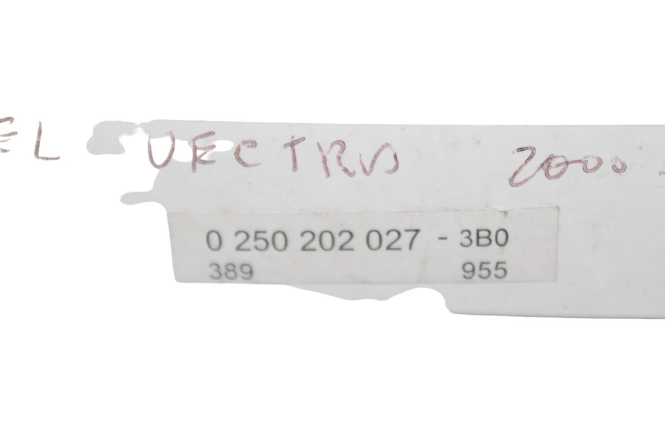 Set 4 Plugs for Vauxhall Vectra B 2.0 Dti bosch 0250202027 - Image 2 of 4