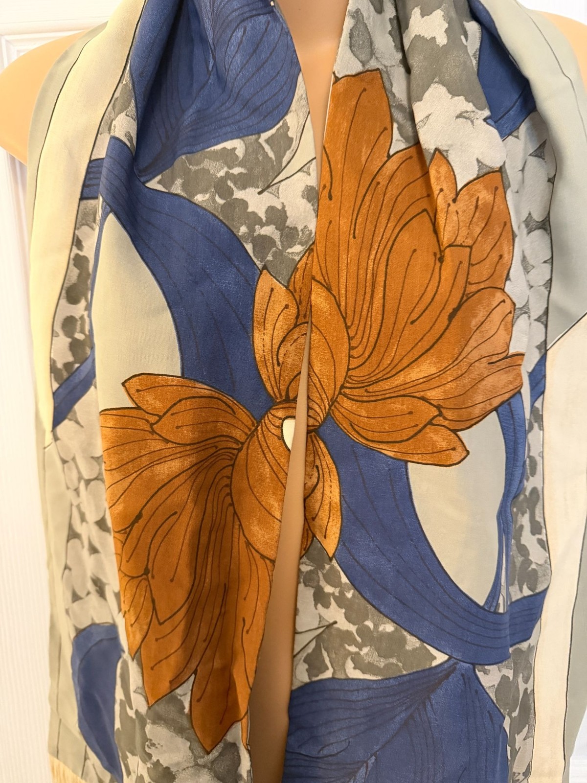 Fringed Rectangular Scarf Reversible Two Differen… - image 2