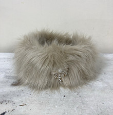 Vintage Faux Fur Headband White Beige Gold Tone Diamante Bow Pin Detail Quality