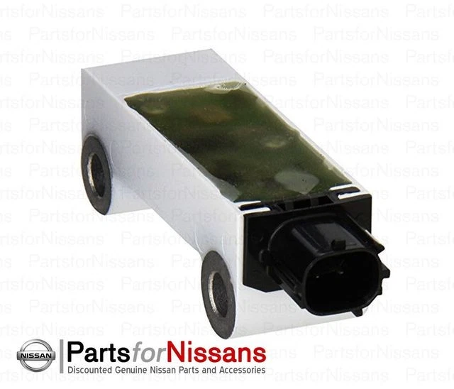 Genuine Nissan Frontier Xterra Pathfinder Front Grille Center Crash Sensor NEW O - Image 2 of 4