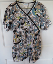 Medical Scrub Top Womens Size XL Butterflies Flowers AMS S/S Pockets Cotton Gray
