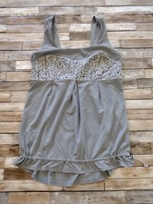 Lululemon Athletic Top Womens Size 6 Gray White Floral Sleeveless Workout Shirt