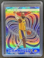 2022-23 Panini Hoops LeBron James Hipnotized #4 Lakers