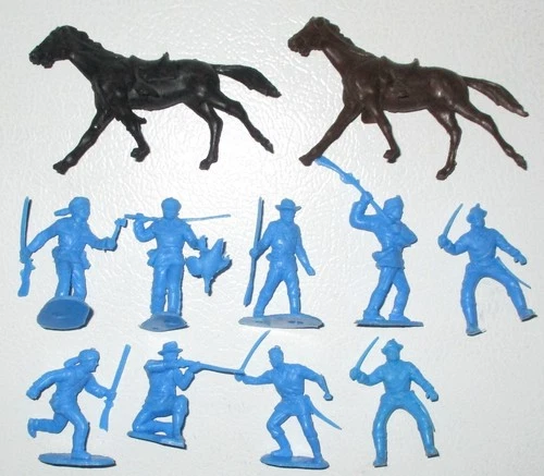 Marx 1960s Fort Apache Play Set 3680-3681 Pioneers