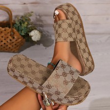 New Women Slippers Summer Fashion Platform Sandals Thick Sole Solid Color