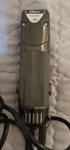 Oster Clippers Golden A5 For Parts/ Might work? did not try.