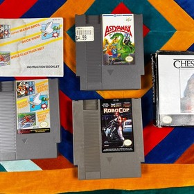Lot of 4 Nintendo NES Games Chessmaster (CIB) Astynax RoboCop Mario Duck Hunt