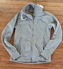 Cabelas Womens Tan Small Fleece Jacket Full Zip Mock Neck Pockets Logo Soft