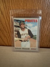 Roberto Clemente Cards, Rookie Card and Autographed Memorabilia Guide 11
