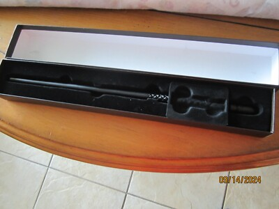 #ad #ad Harry Potter Ginny Weasley WAND Wizarding World Brown Box Not Interactive $19.79