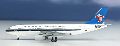 Aeroclassics AC411158 China Southern Airline A300-600 B-2329 Diecast 1/400 Model
