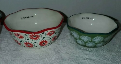 The Pioneer Woman 4 Piece Nesting Ceramic Measuring Bowls Cup Cups Set - Picture 4 of 6