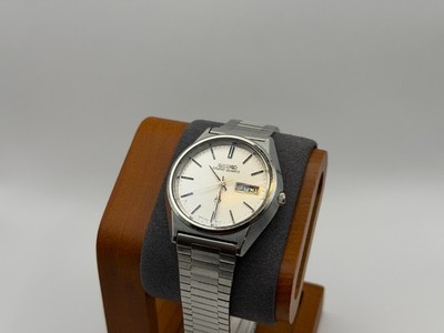 Seiko  Grand Quartz 4843-8041 Vintage Japanese Analog Watch