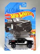 Hot Wheels '19 Chevy Silverado Trail Boss LT HW Hot Trucks 5/10 Black