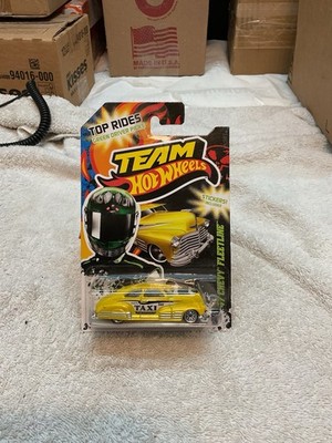 Hot Wheels: Team Hot Wheels: Top Rides Green Driver Picks: 47 Chevy taxi 