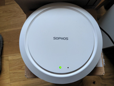Sophos AP 100C Wireless AP Sophos AP100C 802.11ac Dual Band - openwrt möglich
