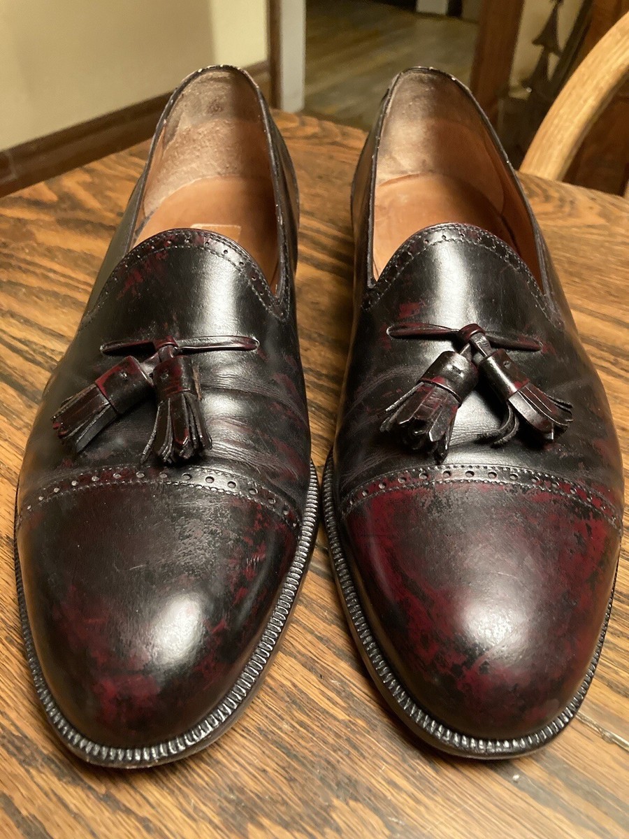 SALVATORE FERRAGAMO Burgundy Leather Tassel Loafer Slip On  display picture 2