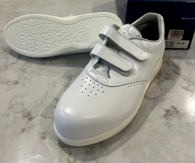 SAS Me Too White 8.5 Narrow Women's Walking Shoes New In Box