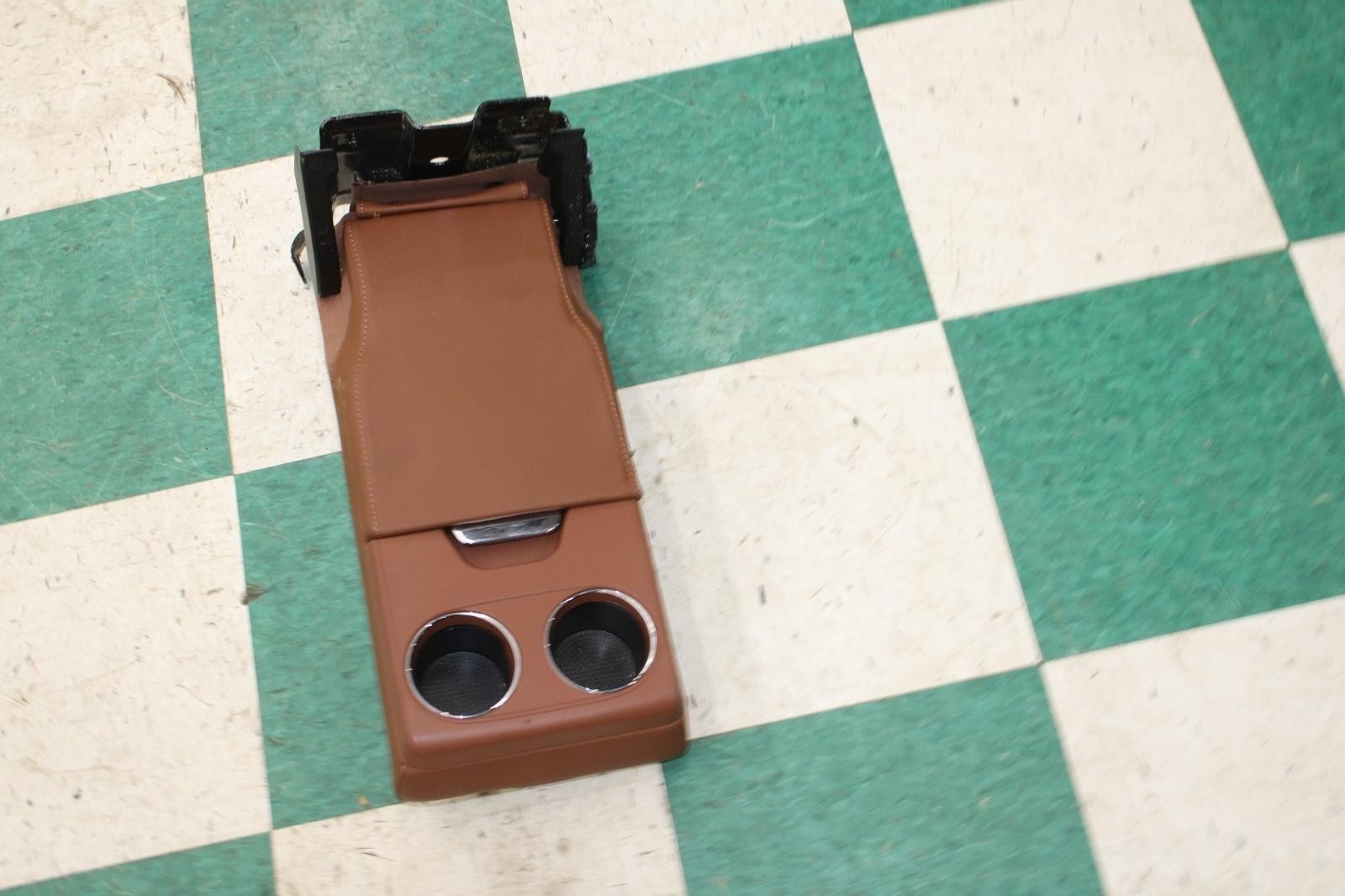 Maserati Ghibli 2014-2022 Rear Cup holder Brown