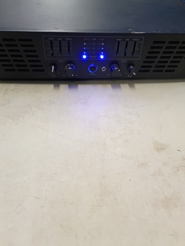 Technical Pro AX3000 Amplifier 3000 Watts Tested Works.