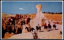 Postcard Horseback Riders, Bryce Canyon National Park, Utah   M67