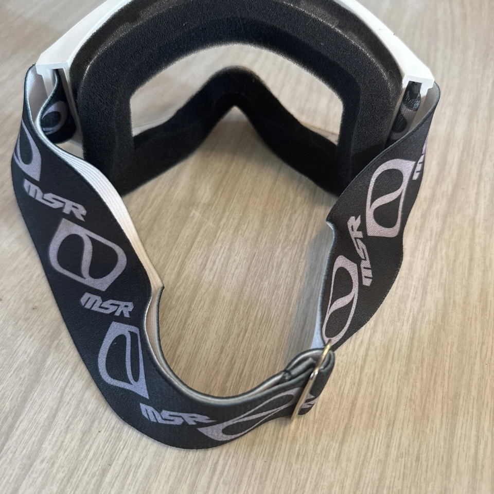 Gafas MSR blancas MX correa ajustable ventilada en la parte superior lente transparente uso ligero 1482 Foto 3 de 4