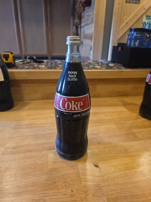 Rare Vintage Coca-Cola/Coke 32oz (1 qt) Glass Bottle w/Red Label 1970's Unopened
