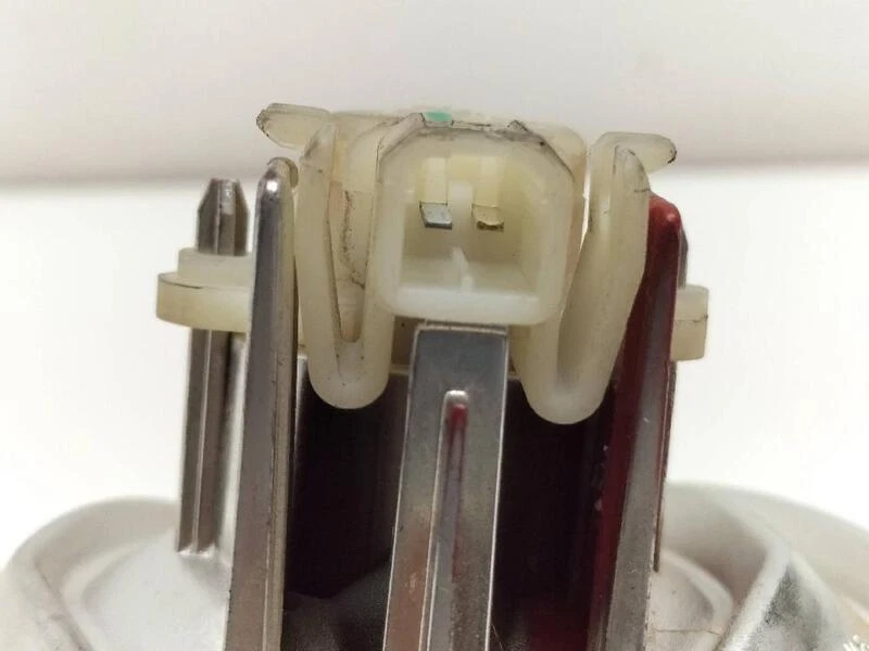 46786566 1977852 nebelscheinwerfer hinten rechts für FIAT STILO (192) 1.9 2001 Foto 3 de 4