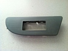 2004-2006 DODGE DURANGO 4.7L ~ RIGHT FRONT DOOR WINDOW SWITCH TRIM ~ OEM