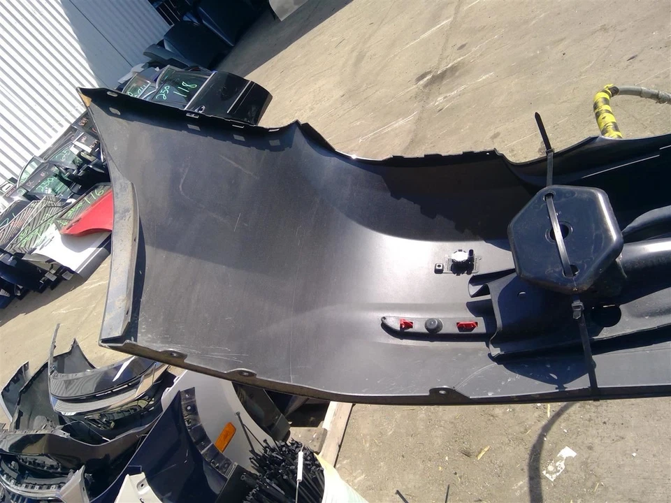 REAR BUMPER ASSEMBLY BMW 230i 17 18 19 20 21 Gray 1389250 Foto 4 de 4