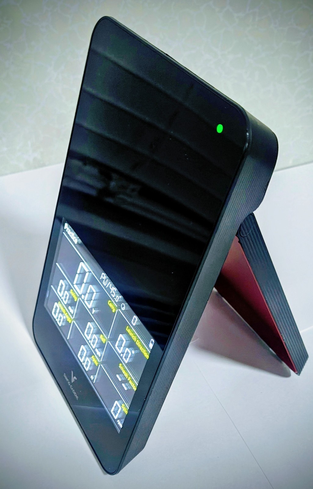 Swing Caddie SC4 Voice Caddie Portable Golf Launch Monitor with Remote Used