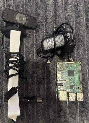Raspberry Pi 3 Model b v2 mit Netzteil und 1080p Kamera