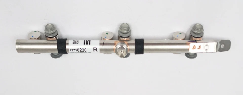 General Motors 12729465 Fuel Injector Rail for GMC Chevrolet Express 2500 14-24 - Image 2 of 4